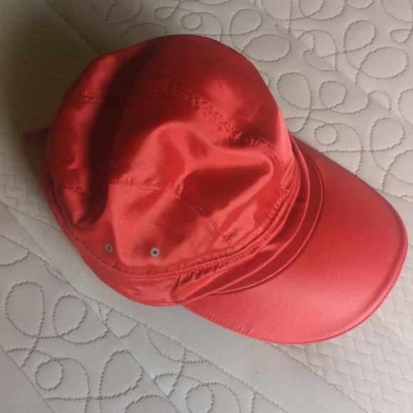 Simple Baker Boy Hat - Picture 2 of 4